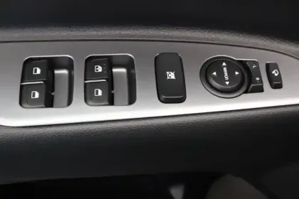 Photo 31 Kia Stonic  1.0 T-GDi 120 ch MHEV DCT7