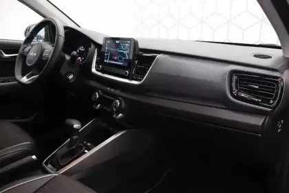 Photo 32 Kia Stonic  1.0 T-GDi 120 ch MHEV DCT7