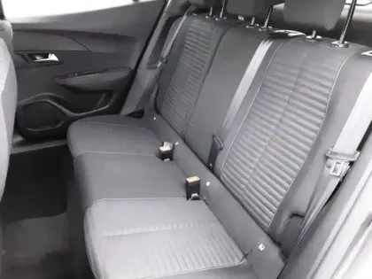 Photo 43 Peugeot 2008  PureTech 100 S&S BVM6