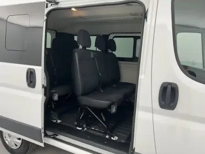 Photo 16 Citroën Jumper  30 L1H1 BlueHDI 130 S&S BVM6