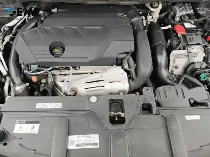 Photo 11 Peugeot 3008  Hybrid 225 e-EAT8