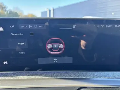 Photo 39 Peugeot 5008  Hybrid 145 e-DCS6