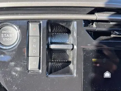 Photo 13 Peugeot 5008  Hybrid 145 e-DCS6