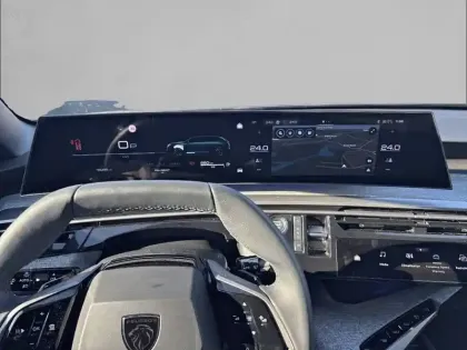 Photo 7 Peugeot 5008  Hybrid 145 e-DCS6