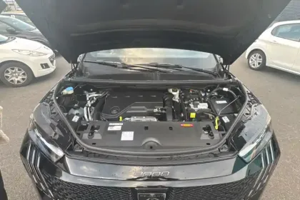 Photo 15 Peugeot 3008  Plug-in Hybrid 195 e-DCS7