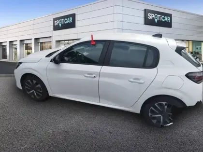 Photo 26 Peugeot 208  PureTech 100 S&S BVM6