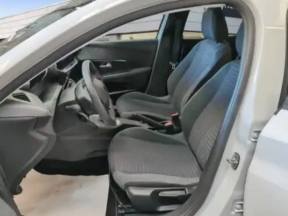 Photo 40 Peugeot 208  PureTech 100 S&S BVM6