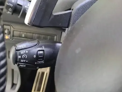 Photo 25 Peugeot 308  BlueHDi 130ch S&S EAT8