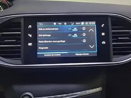 Photo 20 Peugeot 308  BlueHDi 130ch S&S EAT8