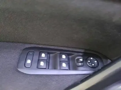 Photo 29 Peugeot 308  BlueHDi 130ch S&S EAT8