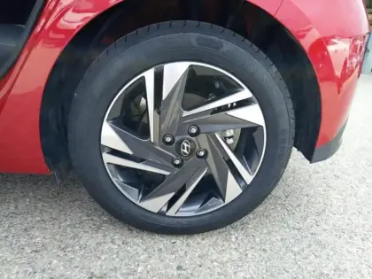 Photo 7 Hyundai I20  1.0 T-GDi 100ch Hybrid Intuitive DCT-7