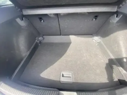 Photo 18 Volkswagen Taigo  1.0 TSI 110ch R-Line DSG7