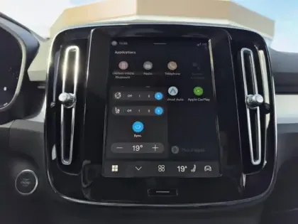 Photo 14 Volvo Xc40  B3 163ch Plus DCT 7