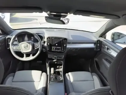 Photo 10 Volvo Xc40  B3 163ch Plus DCT 7