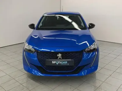 Photo 1 Peugeot 208  e- 136ch Active