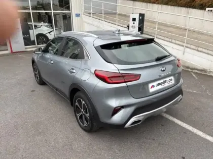 Photo 6 Kia Xceed  1.6 GDi 105ch + Plug-In 60.5ch Active DCT6