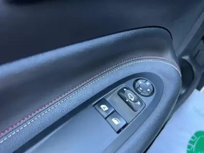 Photo 11 DS DS 3  PureTech 110ch Performance Line Automatique