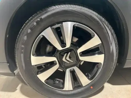 Photo 12 Citroën C3  1.2 PureTech 110ch S&S Shine EAT6