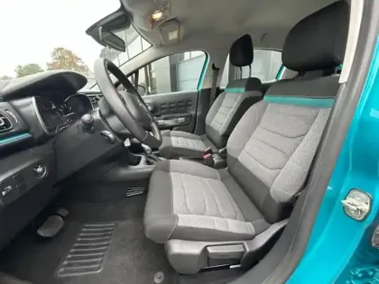 Photo 7 Citroën C3  1.2 PureTech 110ch S&S Shine EAT6