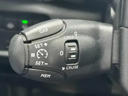 Photo 10 Citroën C5 aircross  Hybrid 225ch Shine Pack e-EAT8