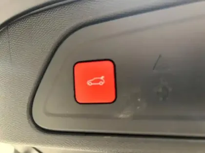 Photo 12 Citroën C5 aircross  Hybrid 225ch Shine Pack e-EAT8