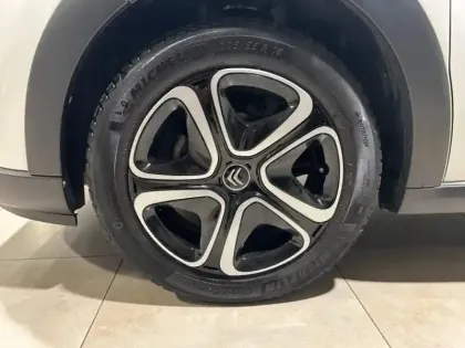 Photo 14 Citroën C3  PureTech 82ch Graphic S&S E6.d