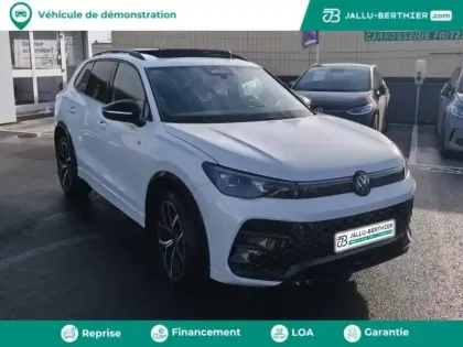 Photo 16 Volkswagen Tiguan  1.5 eHybrid 204ch R-Line Edition DSG6