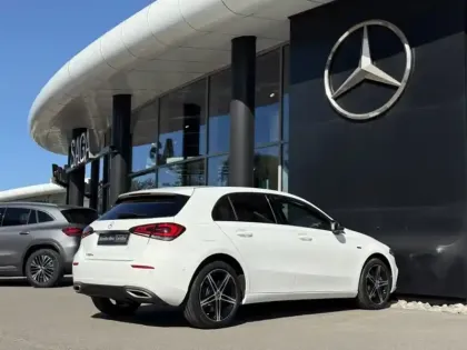 Photo 1 Mercedes Classe A 250 e Progressive Line /177