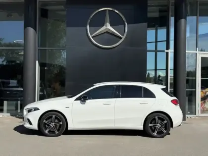 Photo 9 Mercedes Classe A 250 e Progressive Line /177