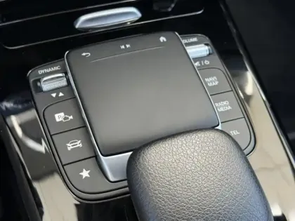 Photo 27 Mercedes Classe A 250 e Progressive Line /177