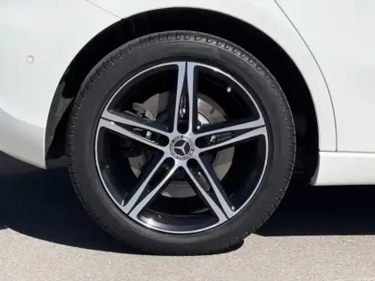 Photo 10 Mercedes Classe A 250 e Progressive Line /177