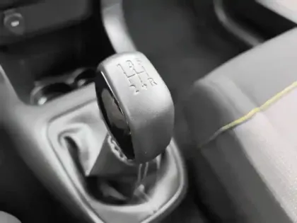 Photo 23 Citroën C3  PureTech 83 ch BVM5 You