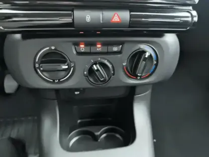 Photo 12 Citroën C3  PureTech 83 ch BVM5 You