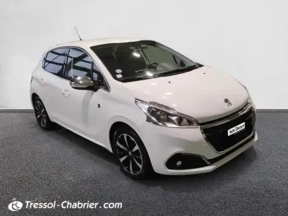 Photo 28 Peugeot 208  PureTech 110ch S&S BVM6 Tech Edition