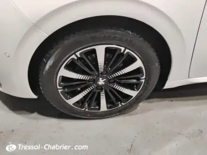 Photo 14 Peugeot 208  PureTech 110ch S&S BVM6 Tech Edition