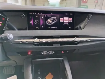 Photo 10 DS DS 4  Hybride E-Tense 225 EAT8 Performance Line