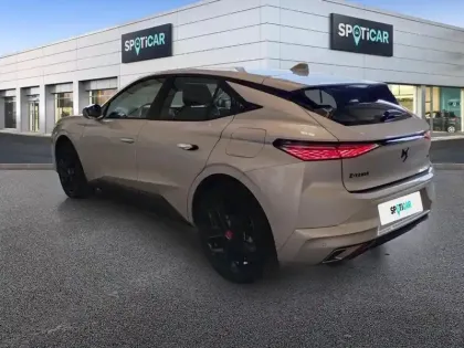 Photo 29 DS DS 4  Hybride E-Tense 225 EAT8 Performance Line