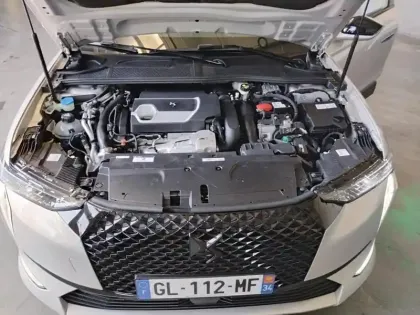 Photo 6 DS DS 4  Hybride E-Tense 225 EAT8 Performance Line