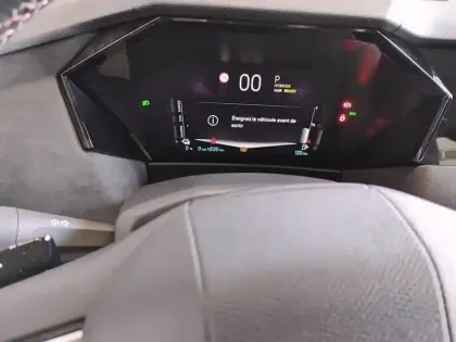 Photo 20 DS DS 4  Hybride E-Tense 225 EAT8 Performance Line