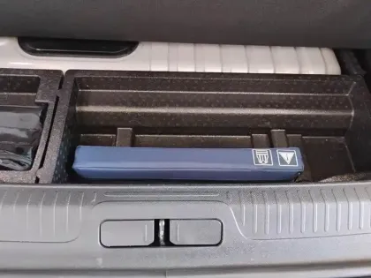 Photo 26 DS DS 4  Hybride E-Tense 225 EAT8 Performance Line