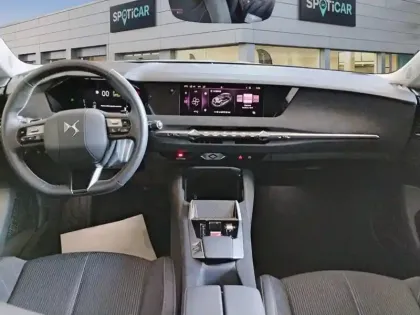 Photo 9 DS DS 4  Hybride E-Tense 225 EAT8 Performance Line