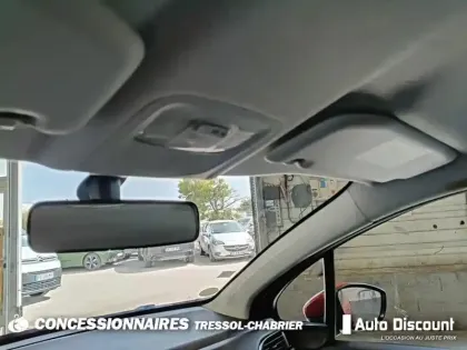 Photo 24 Peugeot 208  BlueHDi 100ch S&S BVM5 Active