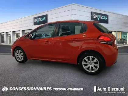 Photo 29 Peugeot 208  BlueHDi 100ch S&S BVM5 Active