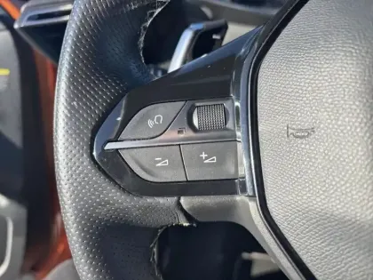 Photo 18 Peugeot 2008  BlueHDi 130 S&S EAT8 GT Line