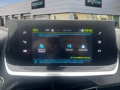 Photo 10 Peugeot 2008  Electrique 136 ch Allure