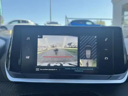 Photo 25 Peugeot 208  Electrique 50 kWh 136ch Style