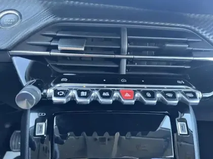 Photo 12 Peugeot 208  100 S&S BVM6 Allure