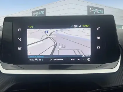 Photo 10 Peugeot 208  Electrique 50 kWh 136ch Style