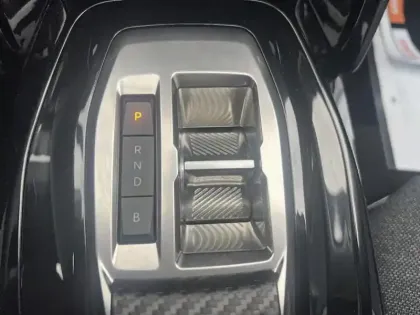 Photo 23 Peugeot 208  Electrique 50 kWh 136ch Style