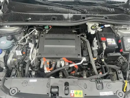 Photo 6 Peugeot 208  Electrique 50 kWh 136ch Style